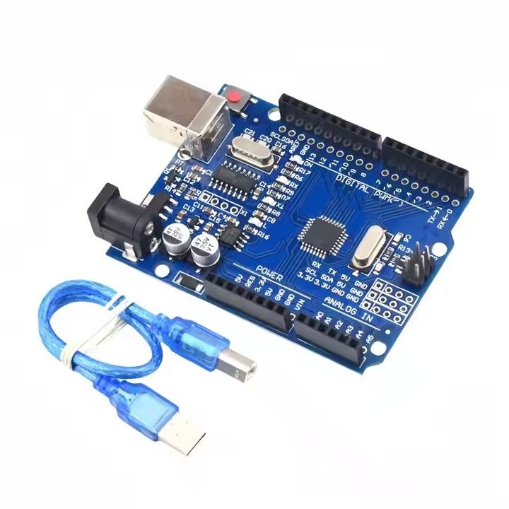 Arduino Uno SMD compatible + câble USB